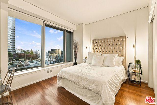 1155 S Grand Avenue 905, Los Angeles, CA 90015