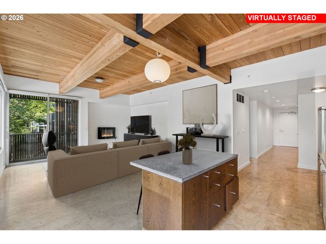 2538 Nw THURMAN St 202, Portland, OR 97210