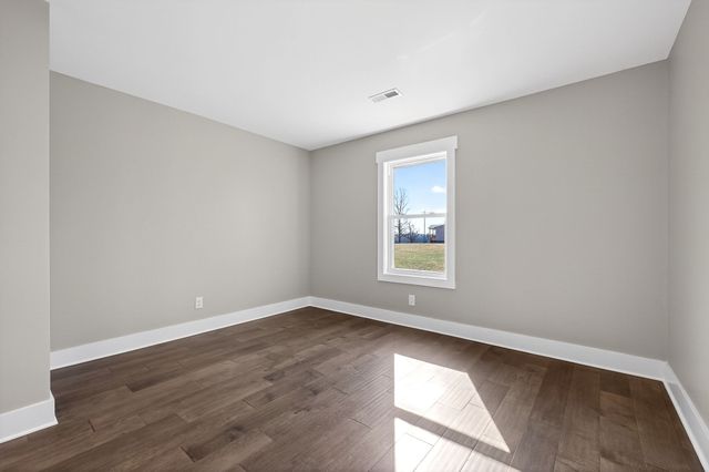 1277 Bluff Springs Rd, Mcminnville, TN 37110