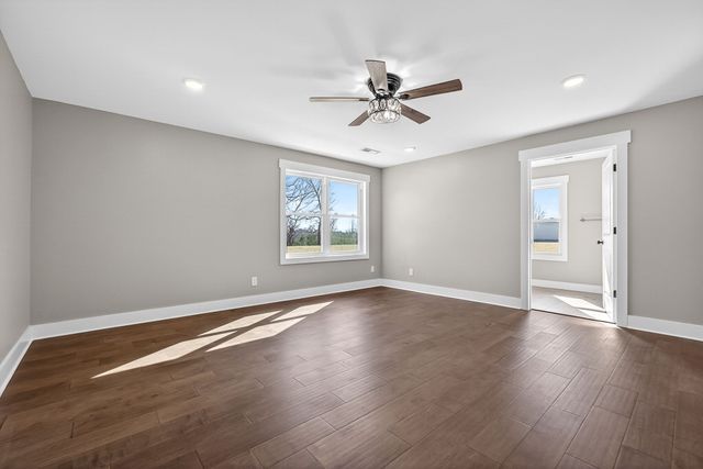 1277 Bluff Springs Rd, Mcminnville, TN 37110