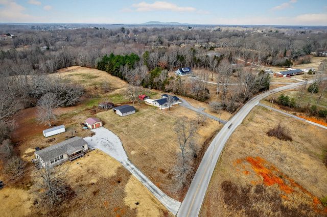 1277 Bluff Springs Rd, Mcminnville, TN 37110