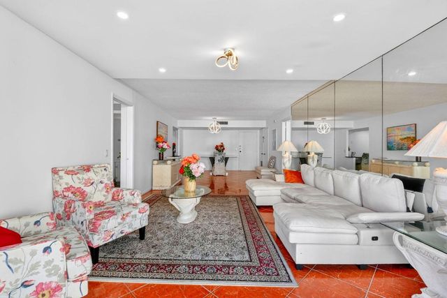 3456 S Ocean Boulevard 1040, Palm Beach, FL 33480