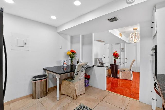 3456 S Ocean Boulevard 1040, Palm Beach, FL 33480