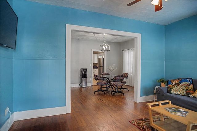930 Maple Street, Yukon, OK 73099