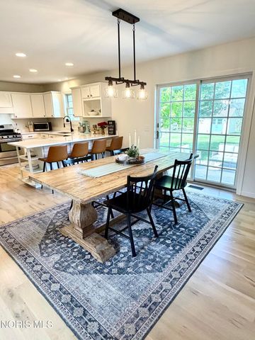 1726 Spring Forest Drive, Oregon, OH 43616