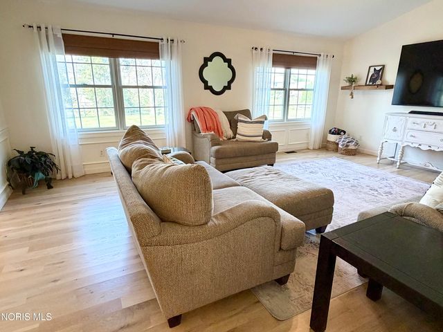1726 Spring Forest Drive, Oregon, OH 43616