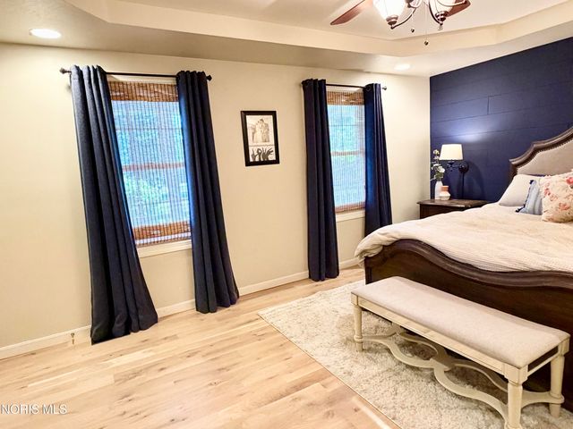 1726 Spring Forest Drive, Oregon, OH 43616