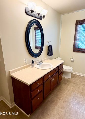 1726 Spring Forest Drive, Oregon, OH 43616