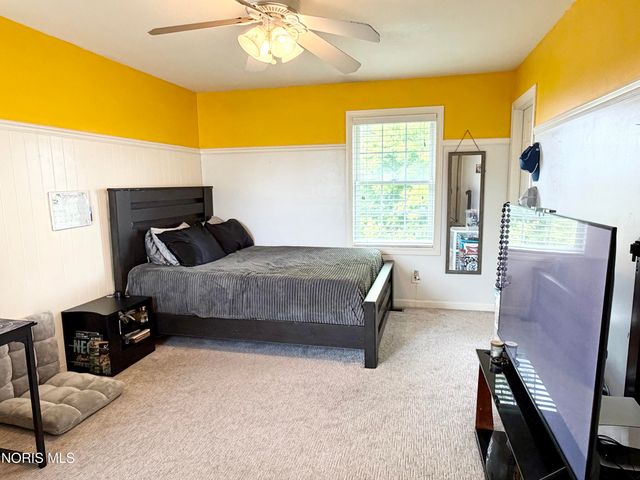 1726 Spring Forest Drive, Oregon, OH 43616