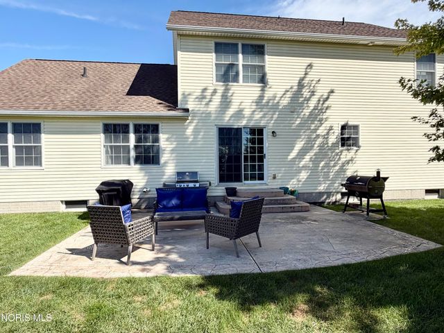 1726 Spring Forest Drive, Oregon, OH 43616
