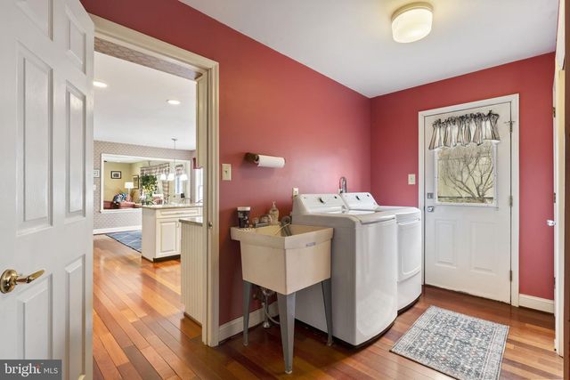 32 MARIAN CIR, Chalfont, PA 18914