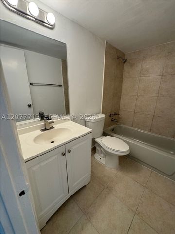 488 NW 165th St Rd B-412, Miami, FL 33169