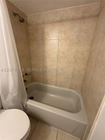 488 NW 165th St Rd B-412, Miami, FL 33169