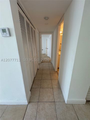 488 NW 165th St Rd B-412, Miami, FL 33169