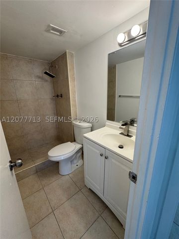 488 NW 165th St Rd B-412, Miami, FL 33169