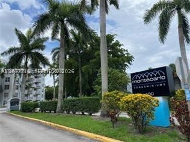 488 NW 165th St Rd B-412, Miami, FL 33169