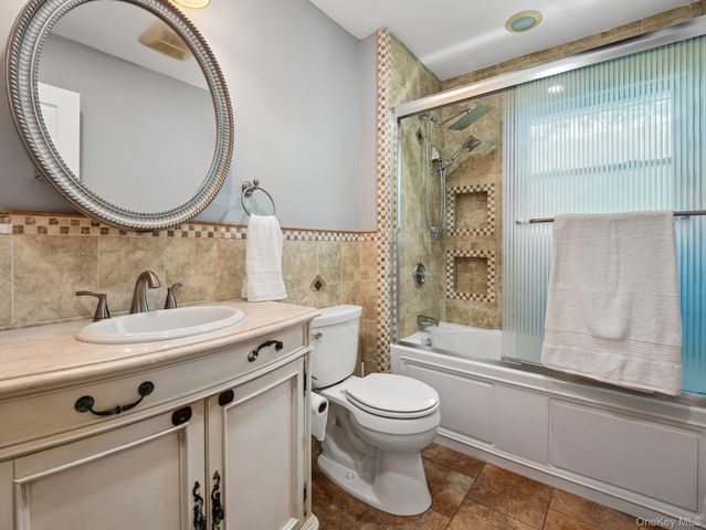 2 Highfield Avenue, Port Washington, NY 11050