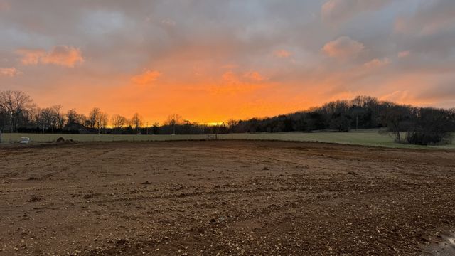 424 Adaline Drive, Hendersonville, TN 37075