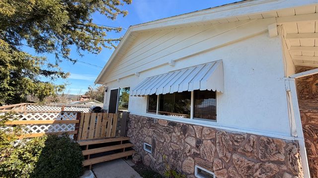 553 Russell Rd, San Andreas, CA 95249