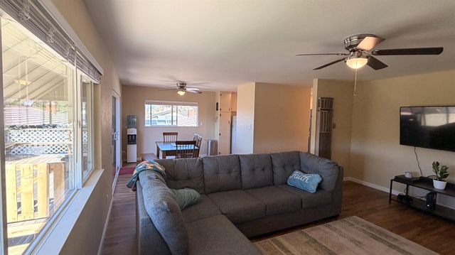 553 Russell Rd, San Andreas, CA 95249