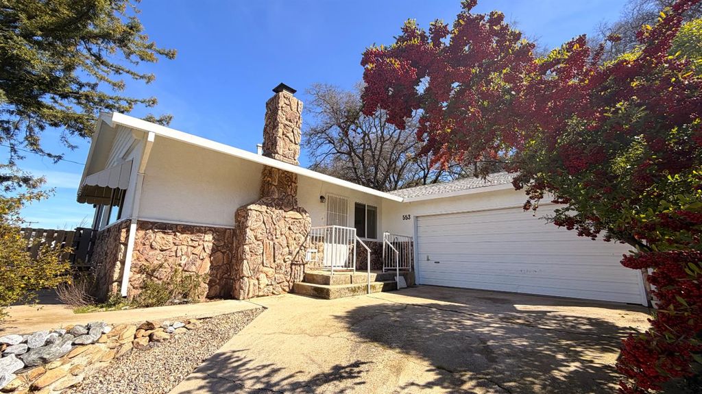 553 Russell Rd, San Andreas, CA 95249