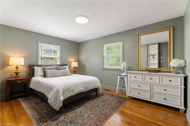 66 Robinhood Circle, Winston-salem, NC 27106