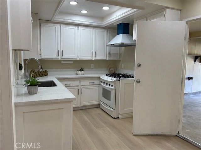 2350 osbun, San Bernardino, CA 92404