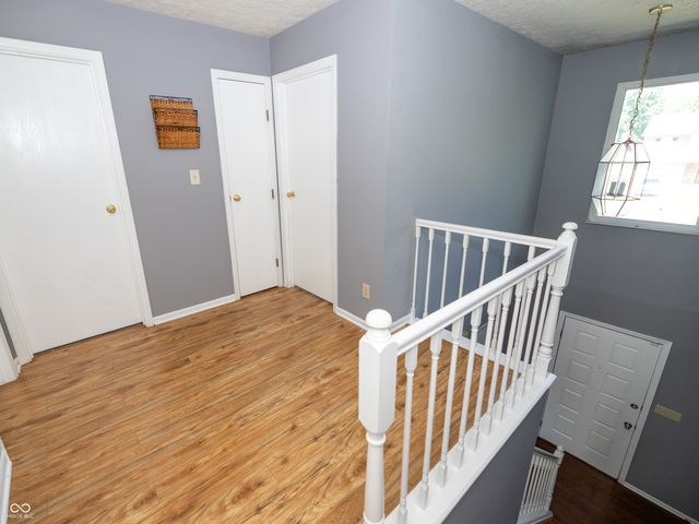 6037 McClellan Court, Indianapolis, IN 46254
