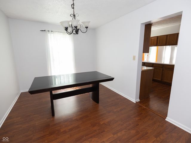 6037 McClellan Court, Indianapolis, IN 46254