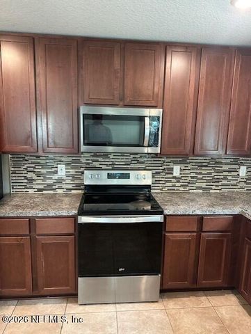 9670 FREEFALL Road, Jacksonville, FL 32221