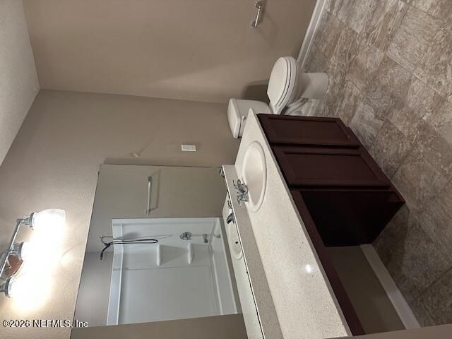 9670 FREEFALL Road, Jacksonville, FL 32221