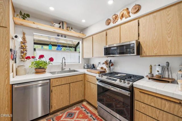 771 Seneca Street D54, Ventura, CA 93001
