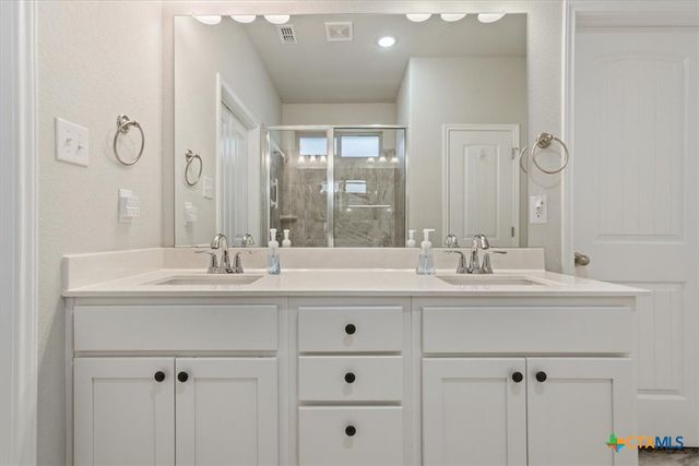 7511 Buffalo Grass Drive, Temple, TX 76502