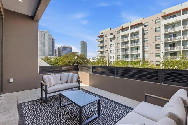 321 2ND STREET N, St Petersburg, FL 33701