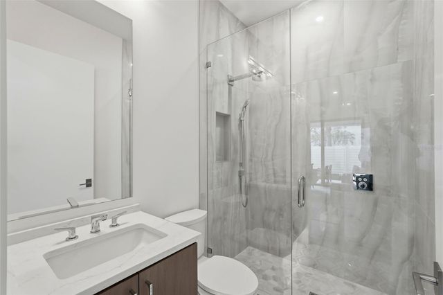 321 2ND STREET N, St Petersburg, FL 33701