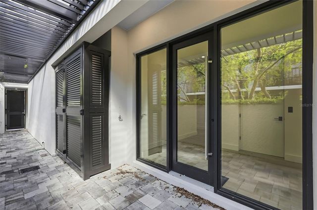 321 2ND STREET N, St Petersburg, FL 33701