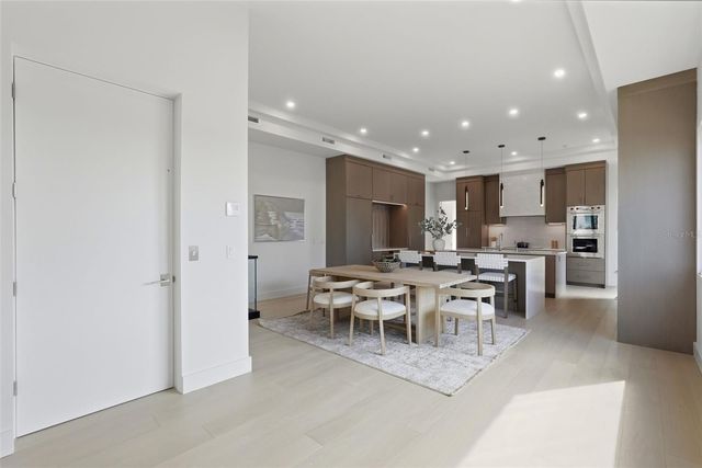 321 2ND STREET N, St Petersburg, FL 33701