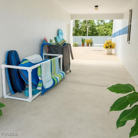6832 Sandtrap DR #1, Fort Myers, FL 33919