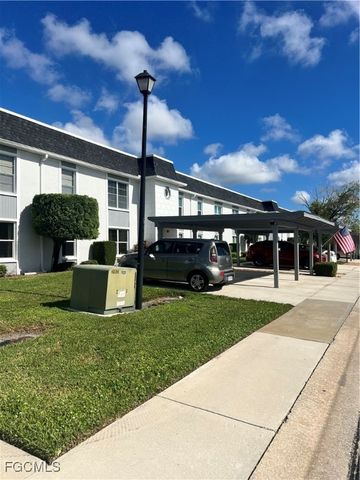 6832 Sandtrap DR #1, Fort Myers, FL 33919