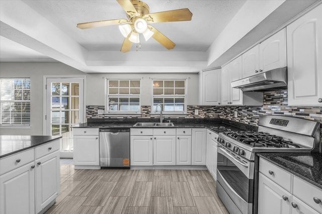 3102 Oak Hill Road, Carrollton, TX 75007