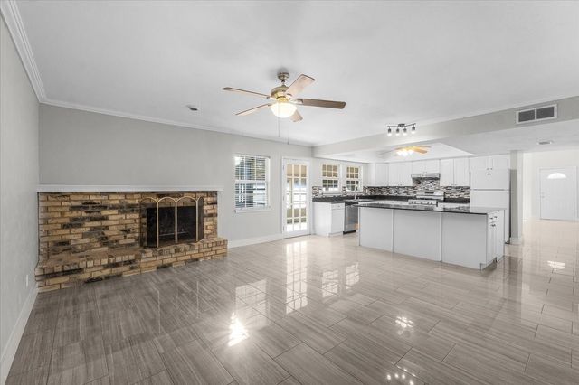 3102 Oak Hill Road, Carrollton, TX 75007