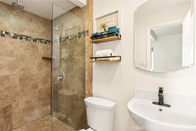 404 W Workman Avenue West, Covina, CA 91723