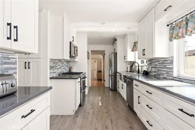404 W Workman Avenue West, Covina, CA 91723