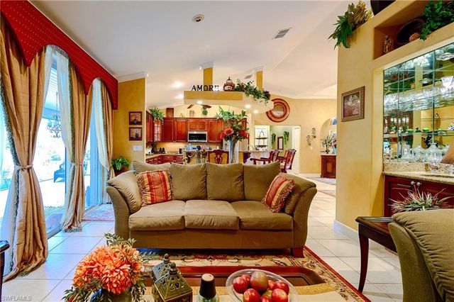 291 Everglades BLVD N, Naples, FL 34120