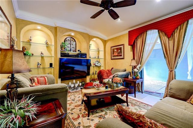 291 Everglades BLVD N, Naples, FL 34120