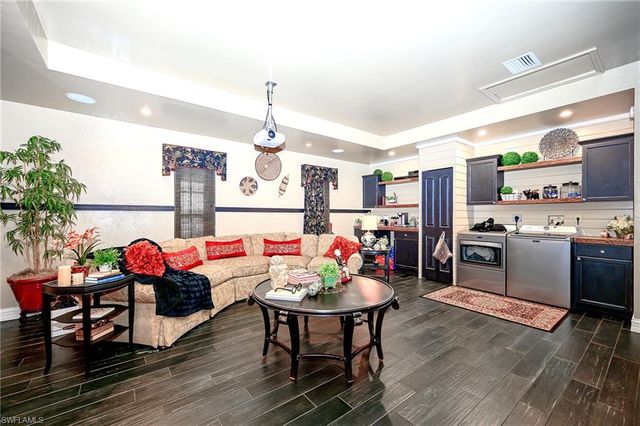 291 Everglades BLVD N, Naples, FL 34120