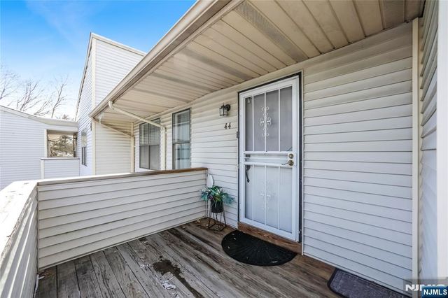 44 Coriander Way 44, Englewood, NJ 07631