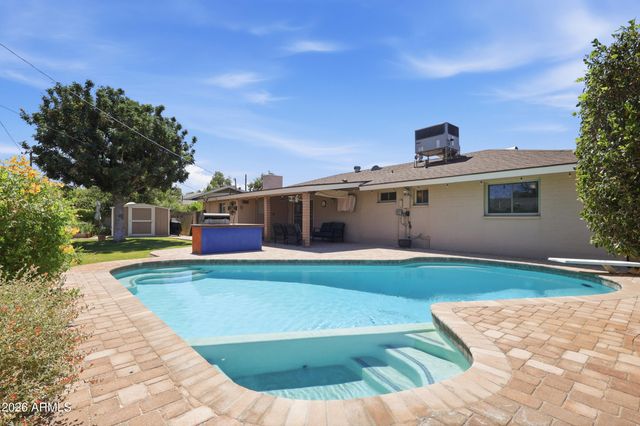 1236 E DEL RIO Drive, Tempe, AZ 85282