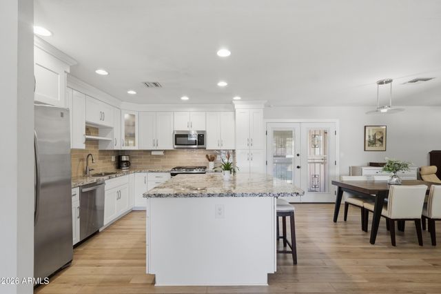 1236 E DEL RIO Drive, Tempe, AZ 85282