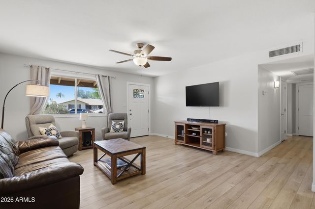 1236 E DEL RIO Drive, Tempe, AZ 85282